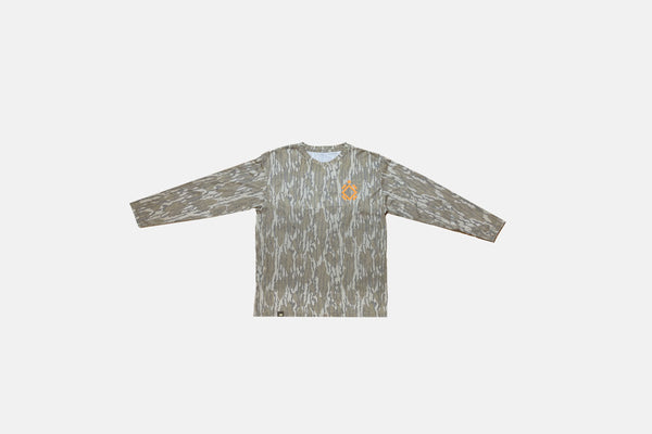 Studio front shot of the Mossy Oak Bottomland T-shirt, long sleeve #style_long-sleeve