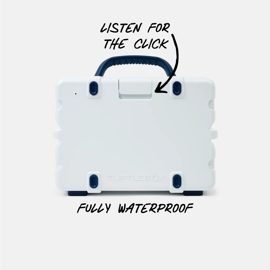 White & Navy Original Gen 3 back view #speaker-color_white-navy-gameday-series